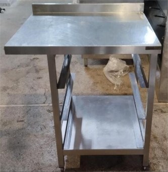 Τραπέζι Ανοξείδωτο 80x70x88Cm Με 3 Θέσεις Για Μπασκέτες Μεταχειρισμένο 